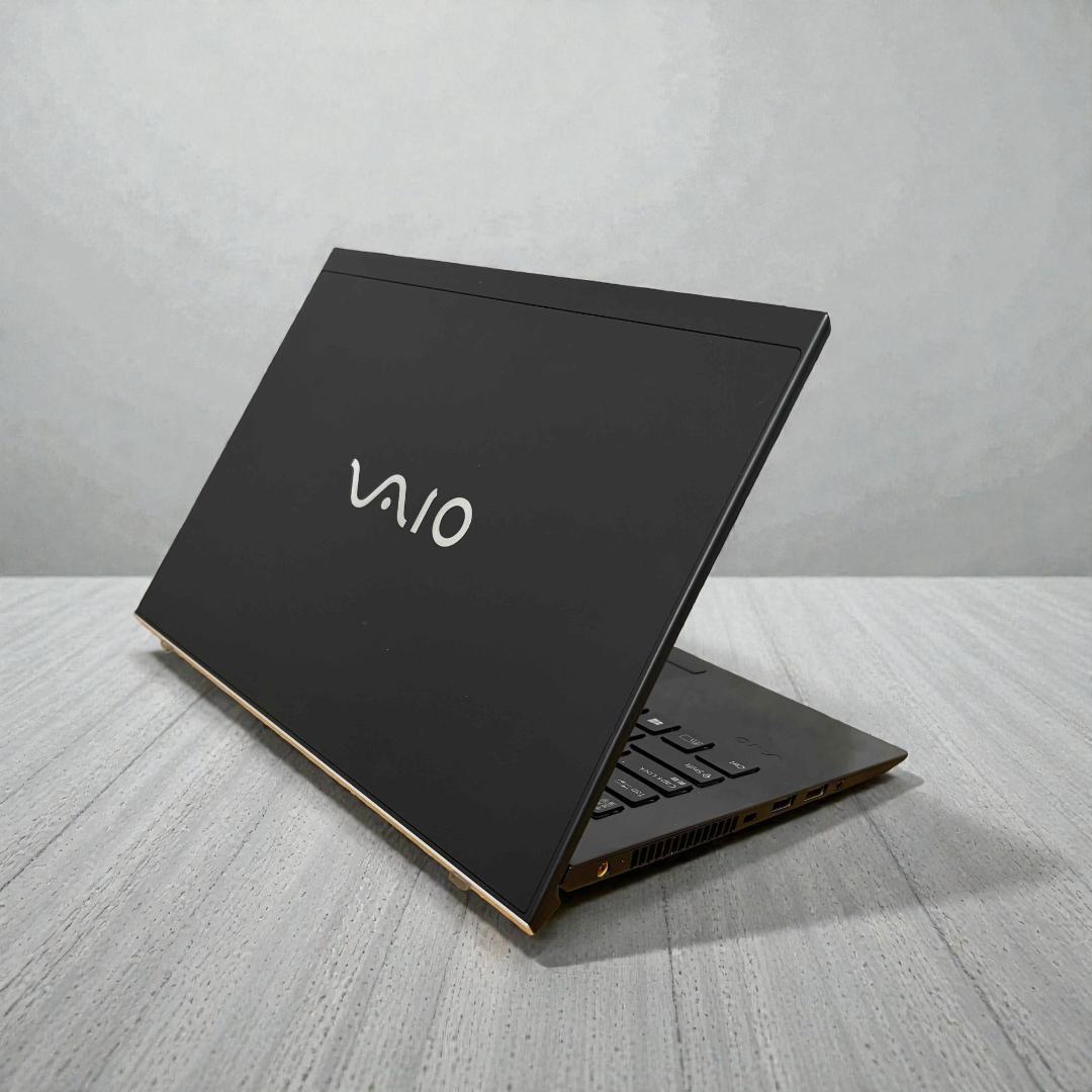 y60美品＊第10世代 ＊入門機＊軽量＊VAIOPro PK 14型＊ノートPC