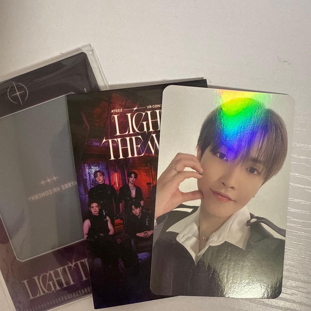 ATEEZ VR concert ホンジュン ホログラム スペシャル トレカ