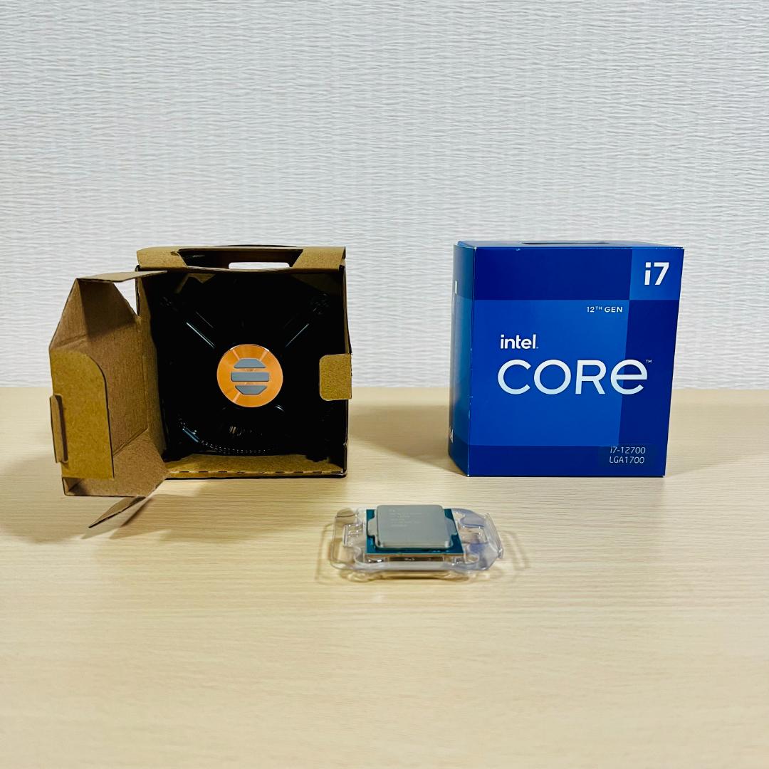 Intel Core i7 12700 (本体・箱・クーラー未使用付)