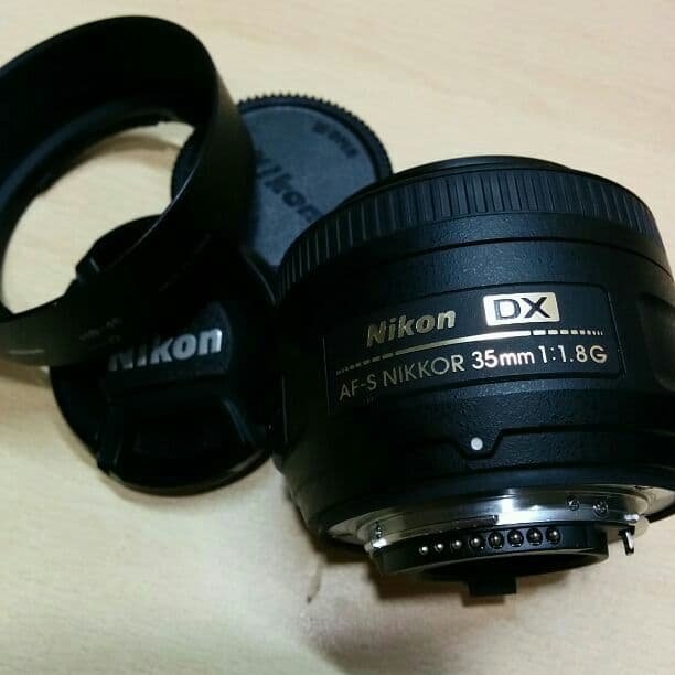 美品 Nikon AF-S DX 35mm F1.8 G 単焦点