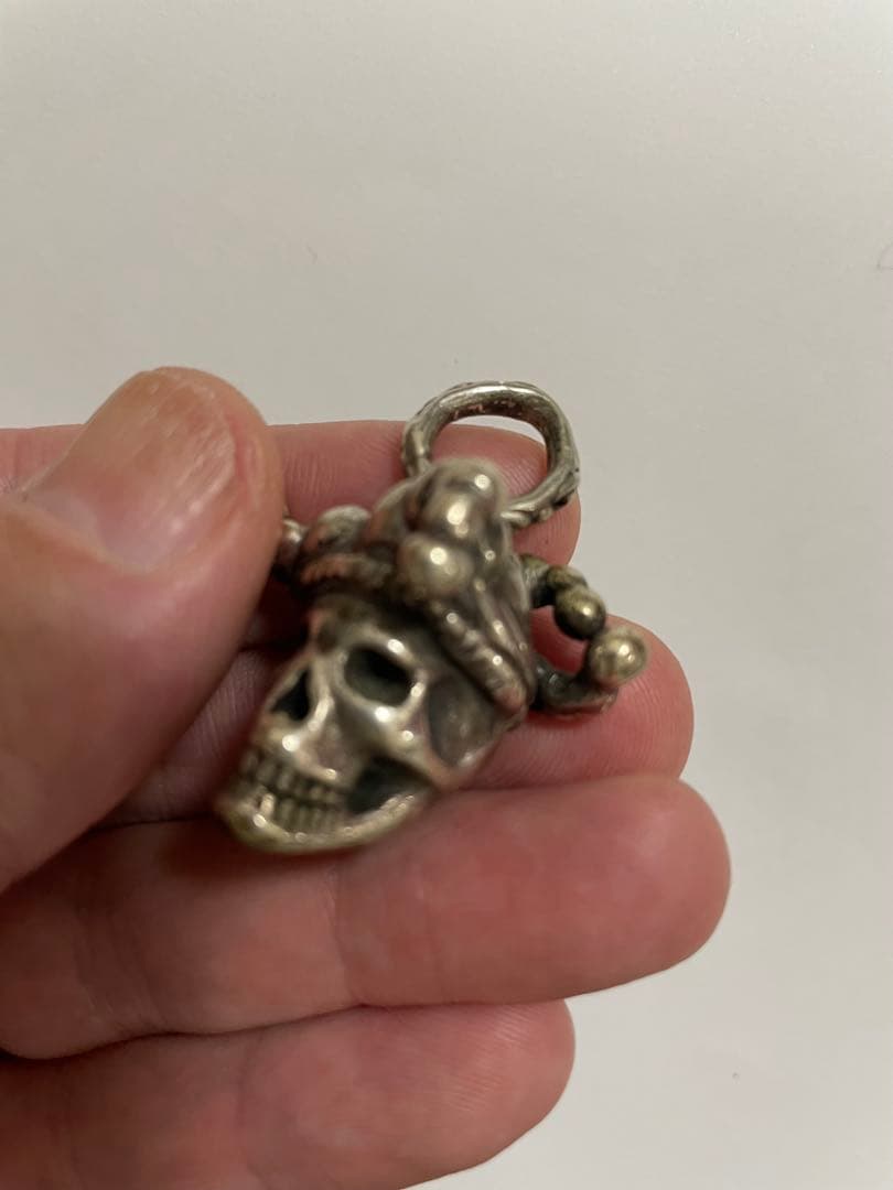 アーティテュード ジェスタースカル ペンダントトップ