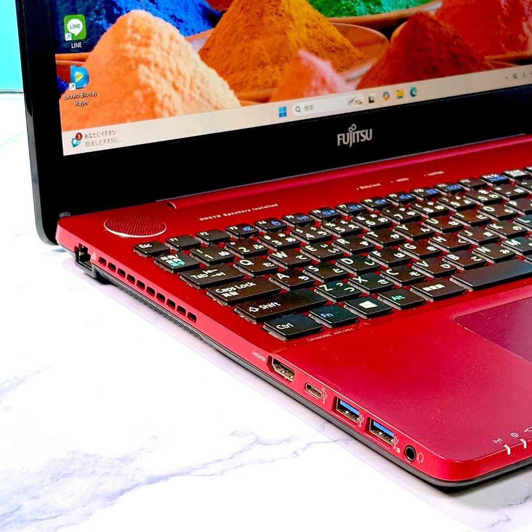 美品レッド！Corei7・メモリ12GB・SSD・ブルーレイ・ノートパソコン