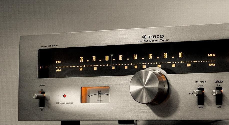【来る4月計画の福岡分移転の処分価格】TRIO KT-3300 チューナー ♪