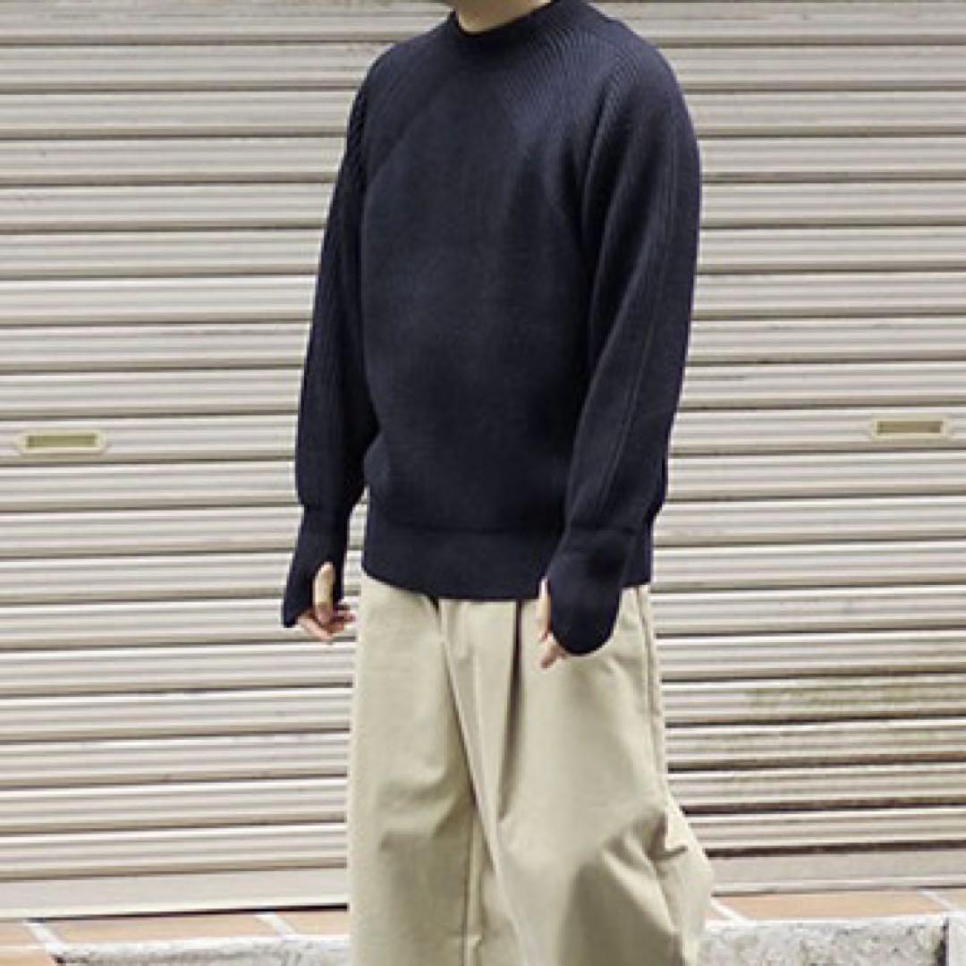 バトナー　シグネチャー ハンドウォーマー モックネック セーター ニット