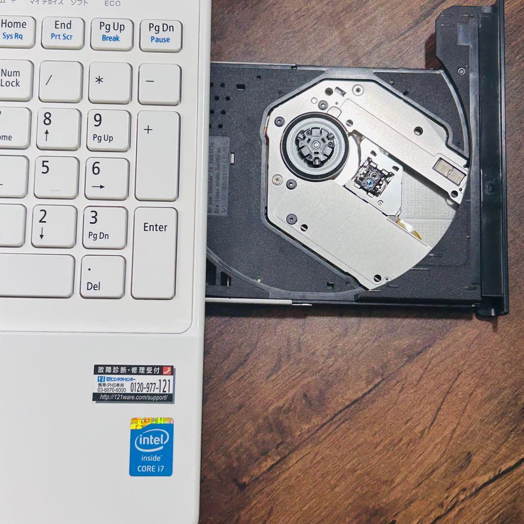 高性能i7/SSD256/8GB NECノートパソコン オフィス付きWin11