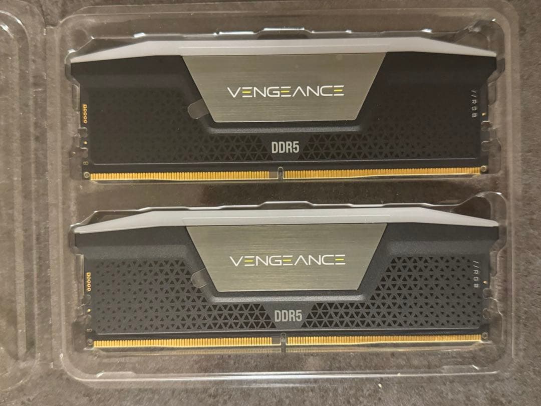 Corsair Vengeance DDR5 6000MHz 16GB 2枚