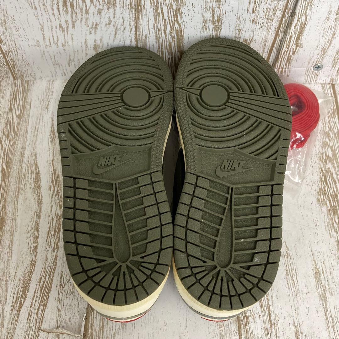 nm-945 トラヴィススコット × NIKE AIR JORDAN1 LOW