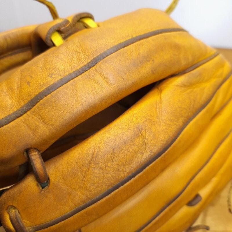 ミズノ マーベライト 限定モデル Mマークラベル 内野用 軟式グローブ