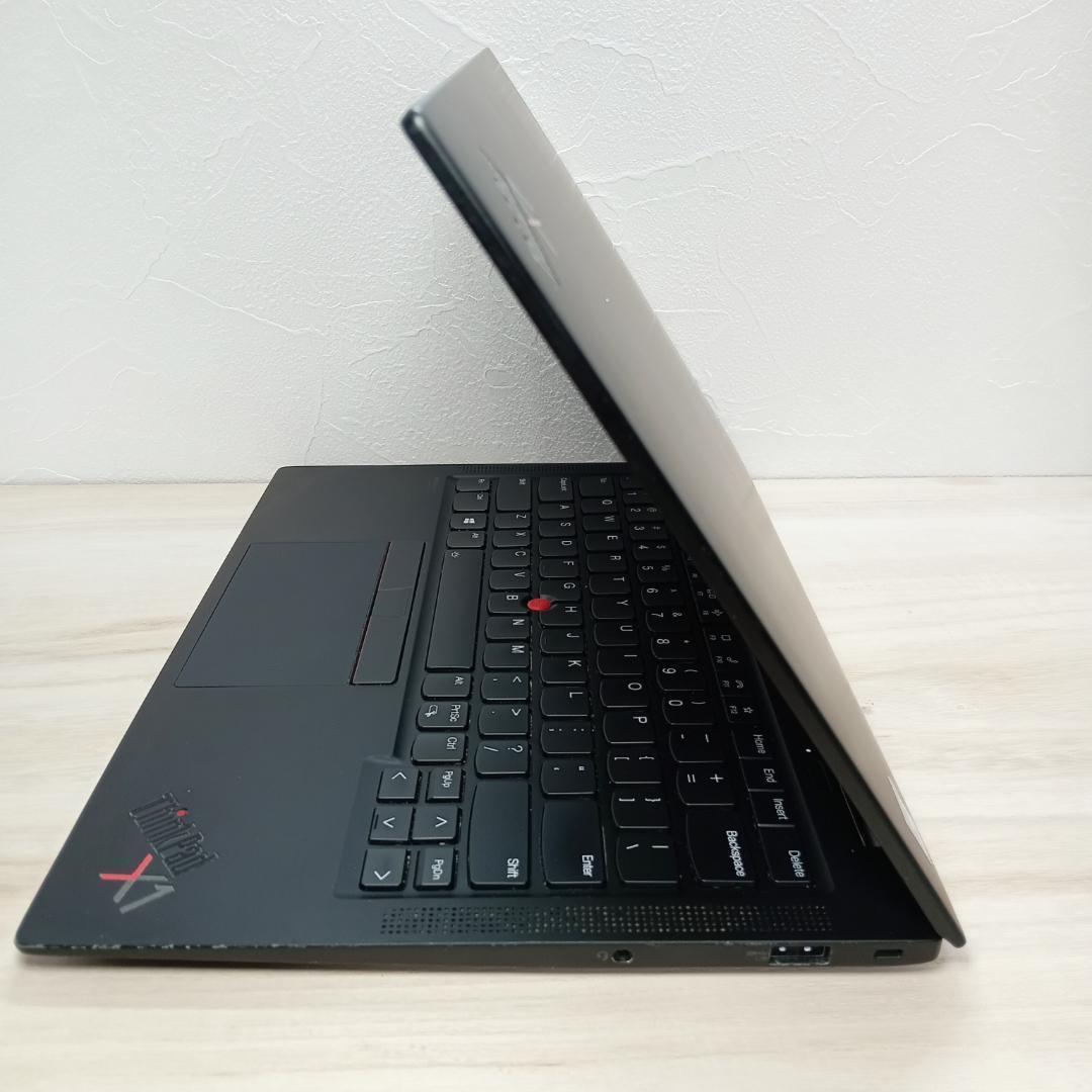 【ハイスペックPC】ThinkPad X1 Carbon Gen9