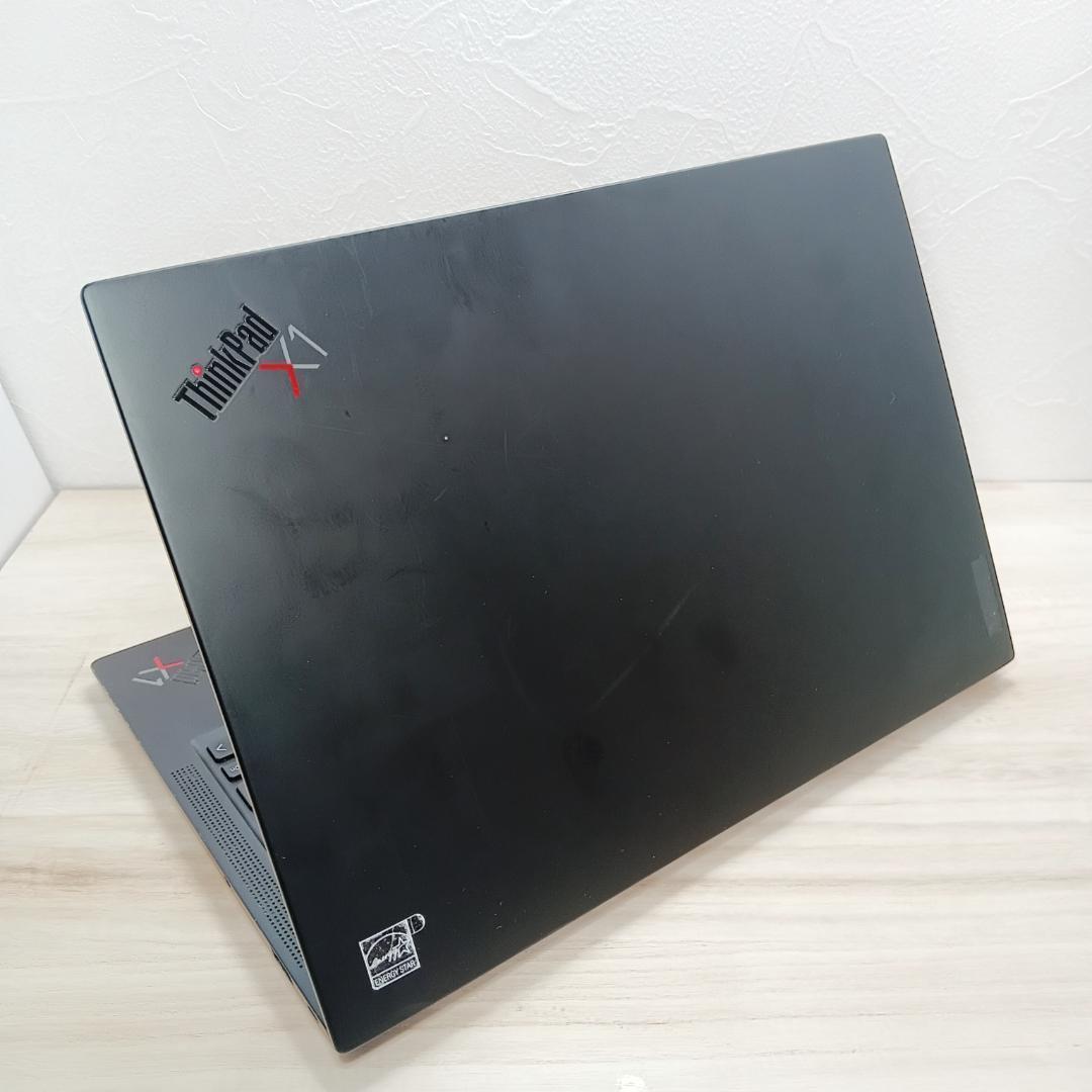 【ハイスペックPC】ThinkPad X1 Carbon Gen9