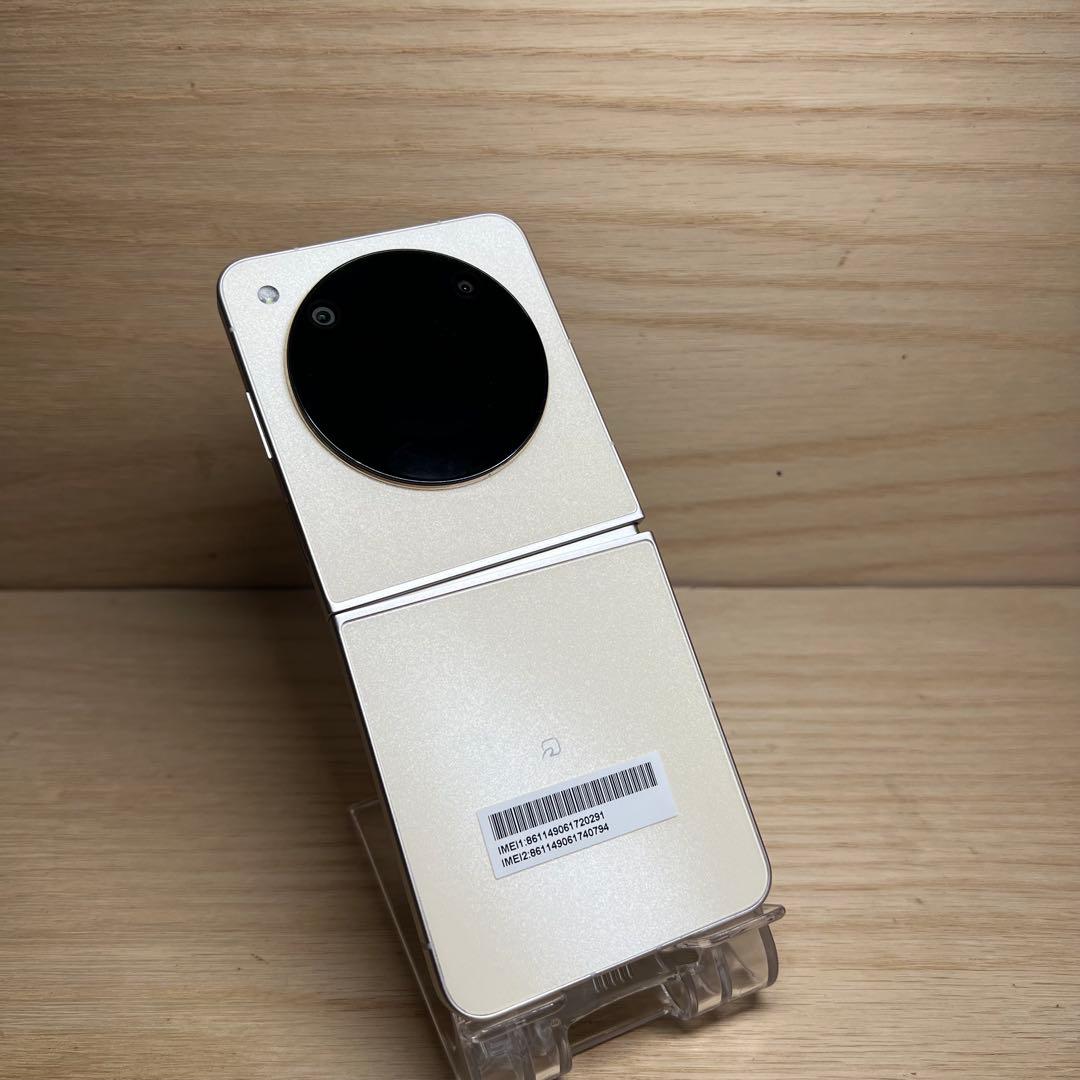 [ジャンク] ZTE Libero Flip S79