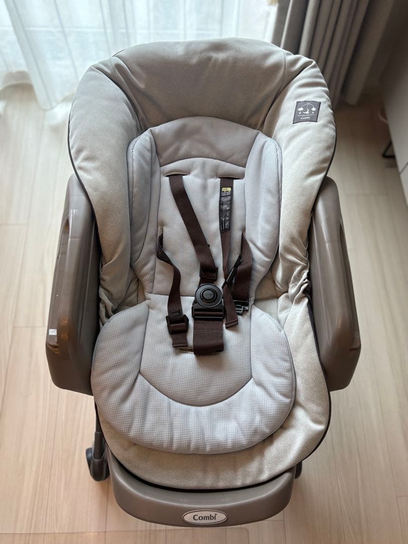 大幅値下げ【美品】Combi コンビ ネムリラ オートスイング グレー