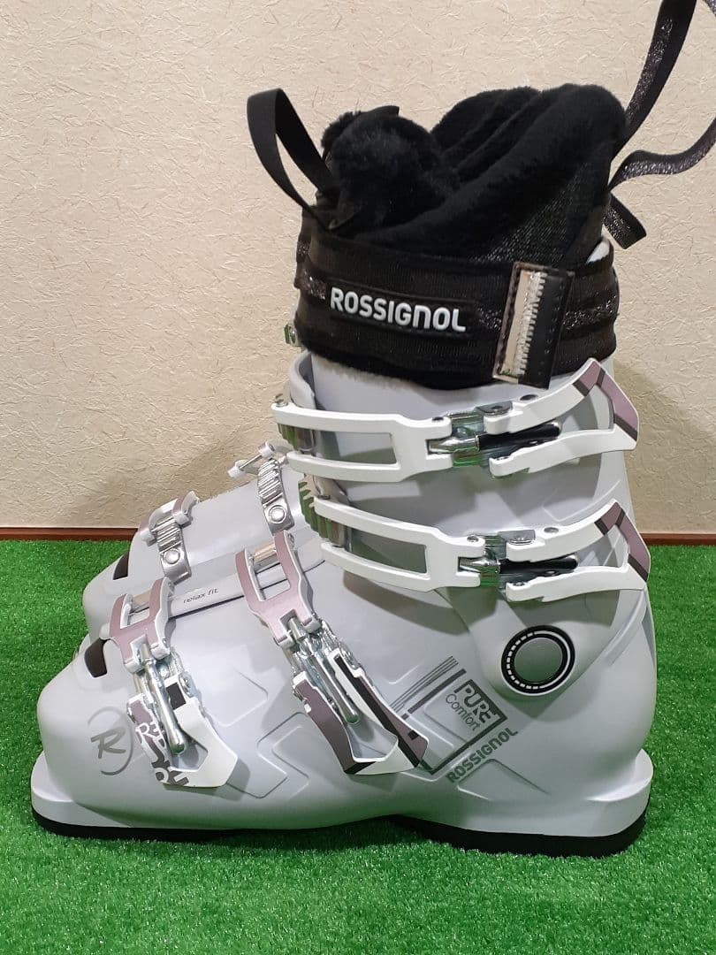 スキーブーツ美品ROSSIGNOL PURE Comfort60 23.0cm