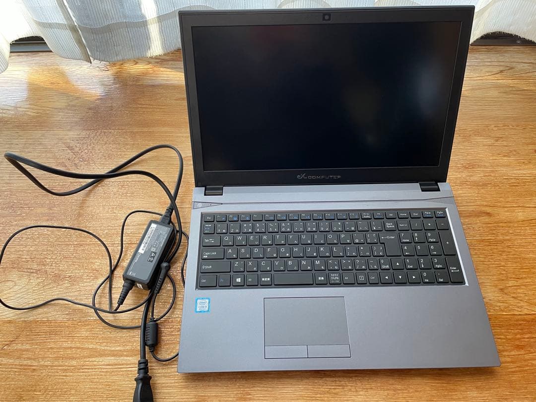 ツクモ 第8世代 i5-8250U 8GB/240GB フルHD Win11