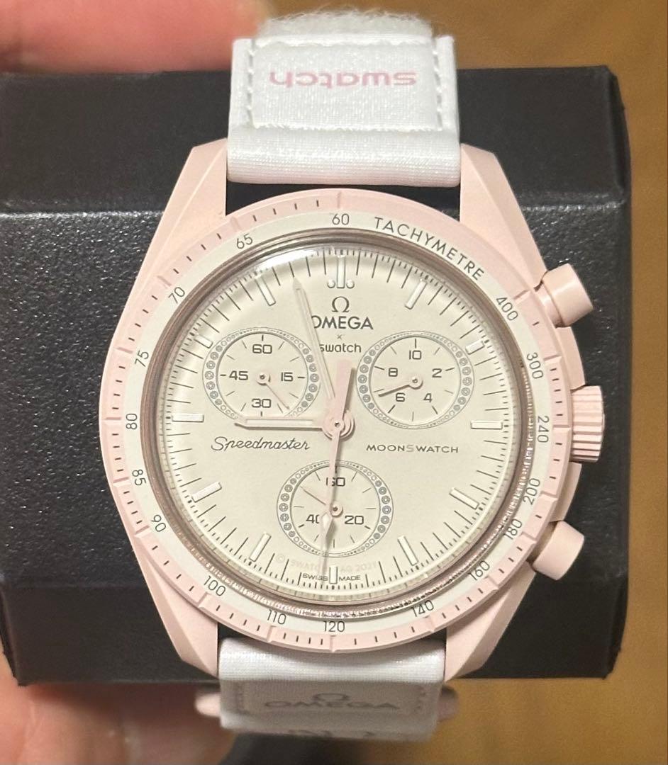 OMEGA Speedmaster MoonSwatch ピンク