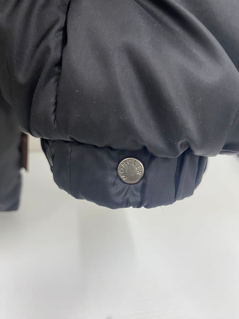 モンクレール　ダウンジャケット