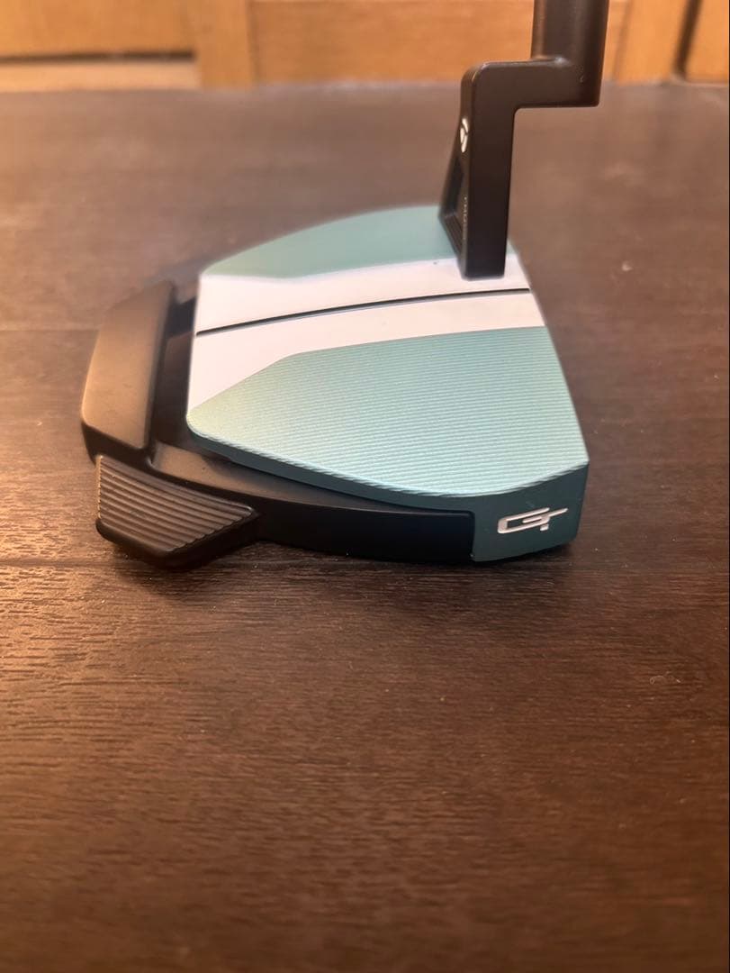 テーラーメイド　スパイダー GTX（Spider GTx）パター　アイスブルー