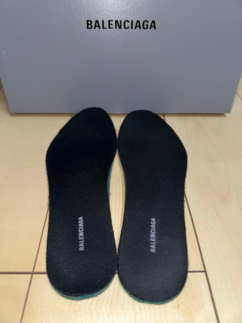 バレンシアガ BALENCIAGA スピードレースアップトレーナー