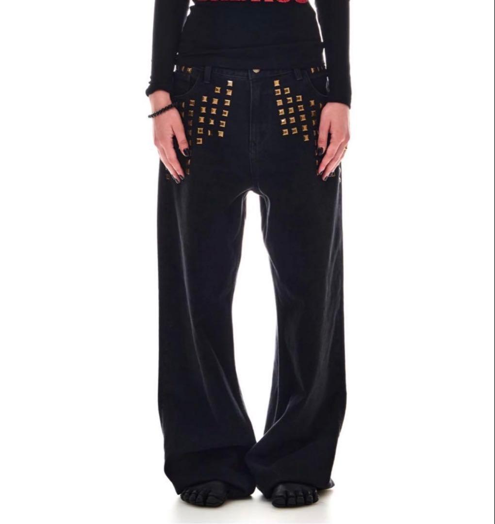 beeden メタルスタッズ セミルーズ デニムパンツ