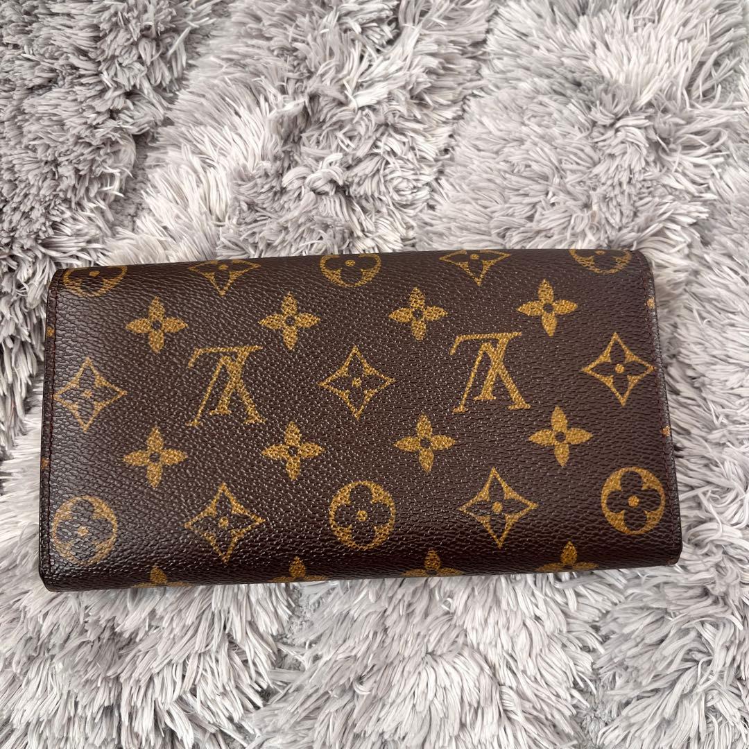 ルイヴィトン　ポルトフォイユサラ　モノグラムキャンバス　長財布