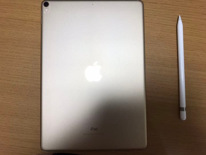 iPad Pro 10.5インチ＋Apple pencil＋ケース、フィルム付き