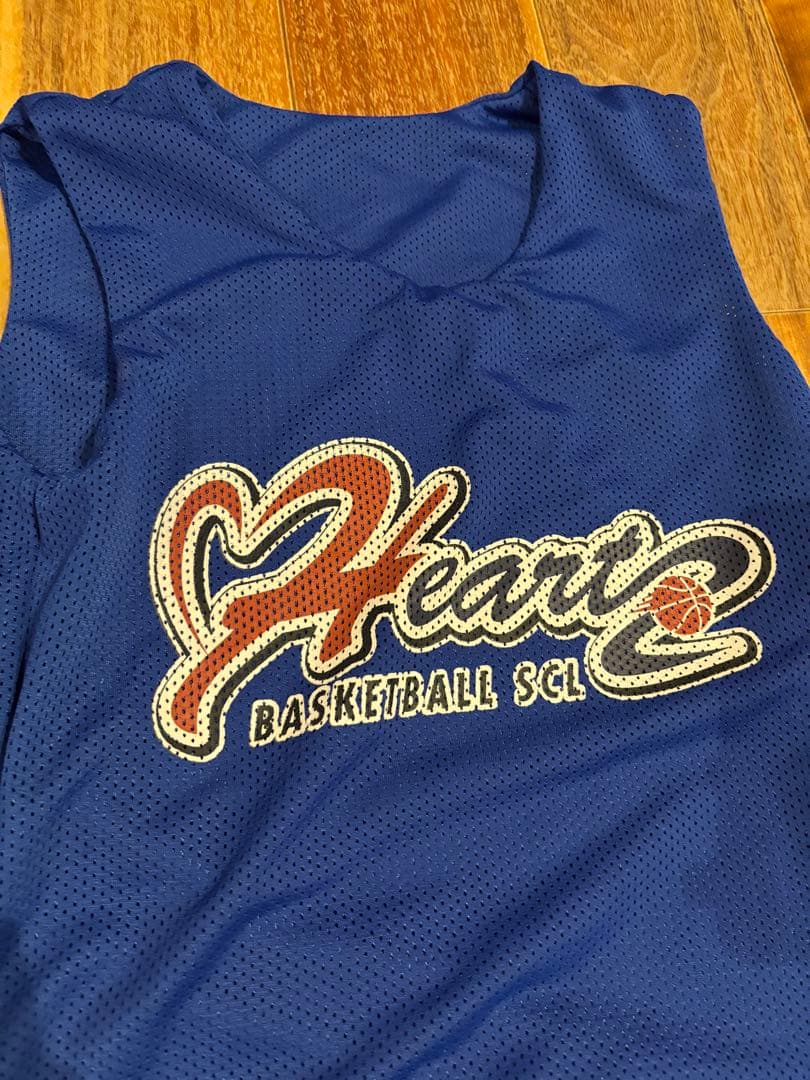 バスケットボールスクール　ハーツ　ユニフォーム130上下2セット