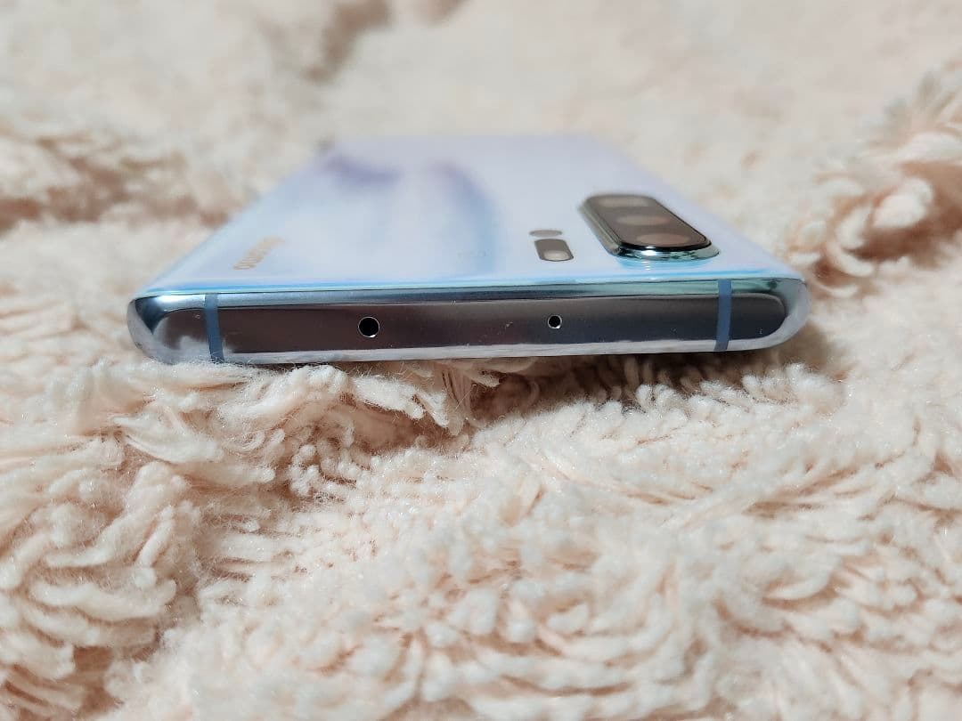 HUAWEI P30 Pro docomo版 ケース付き