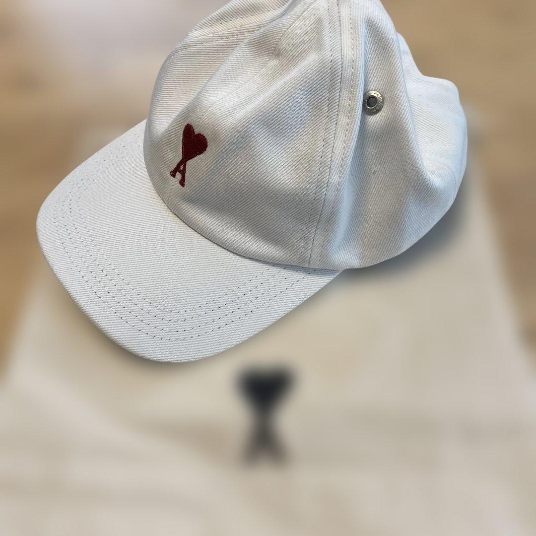 ami ホワイトキャップ ハート刺繍（巾着付き）