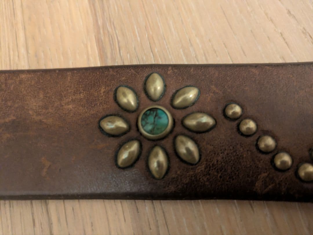 HTCフラワースタッズターコイズベルト