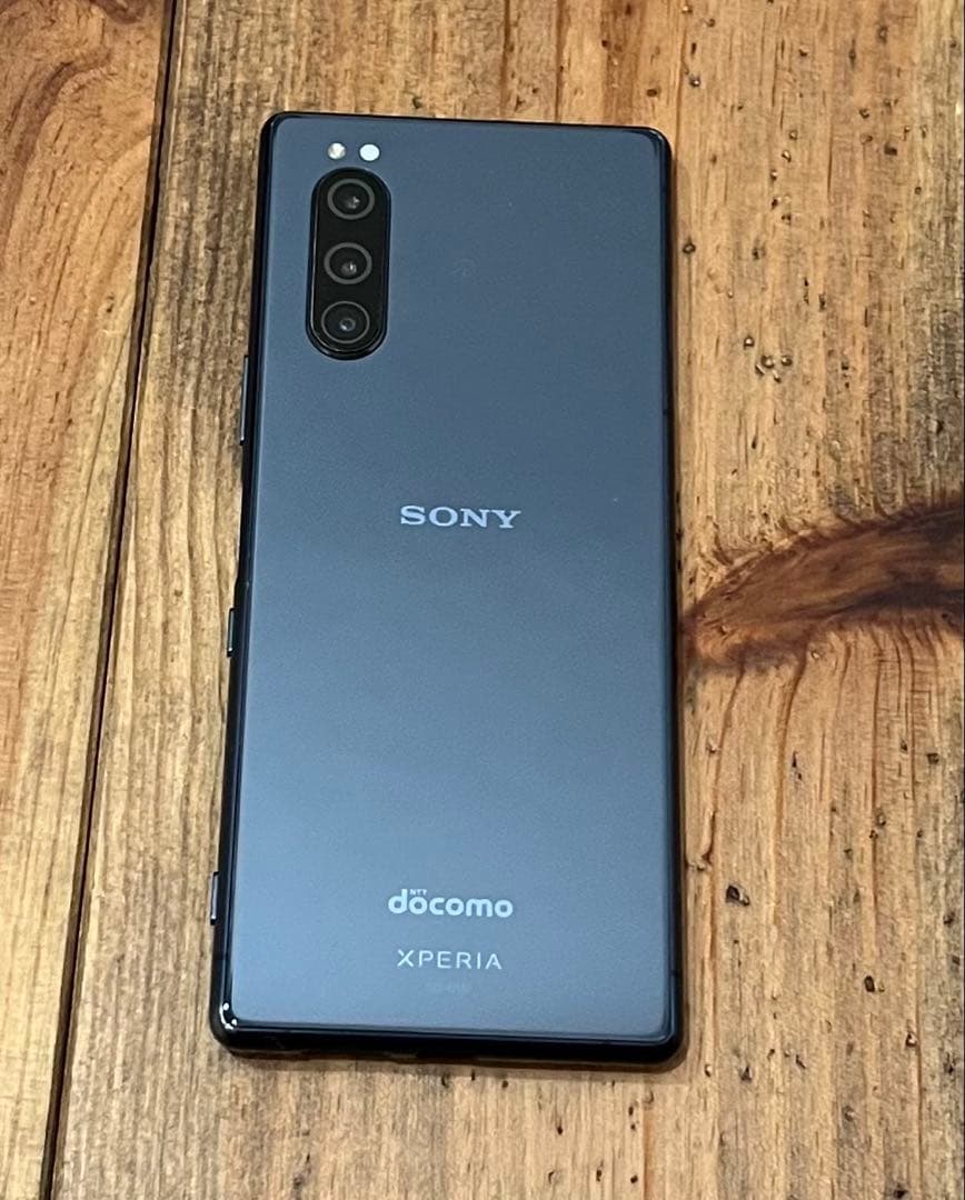 docomo Xperia 5 SO-01M ブルー 本体