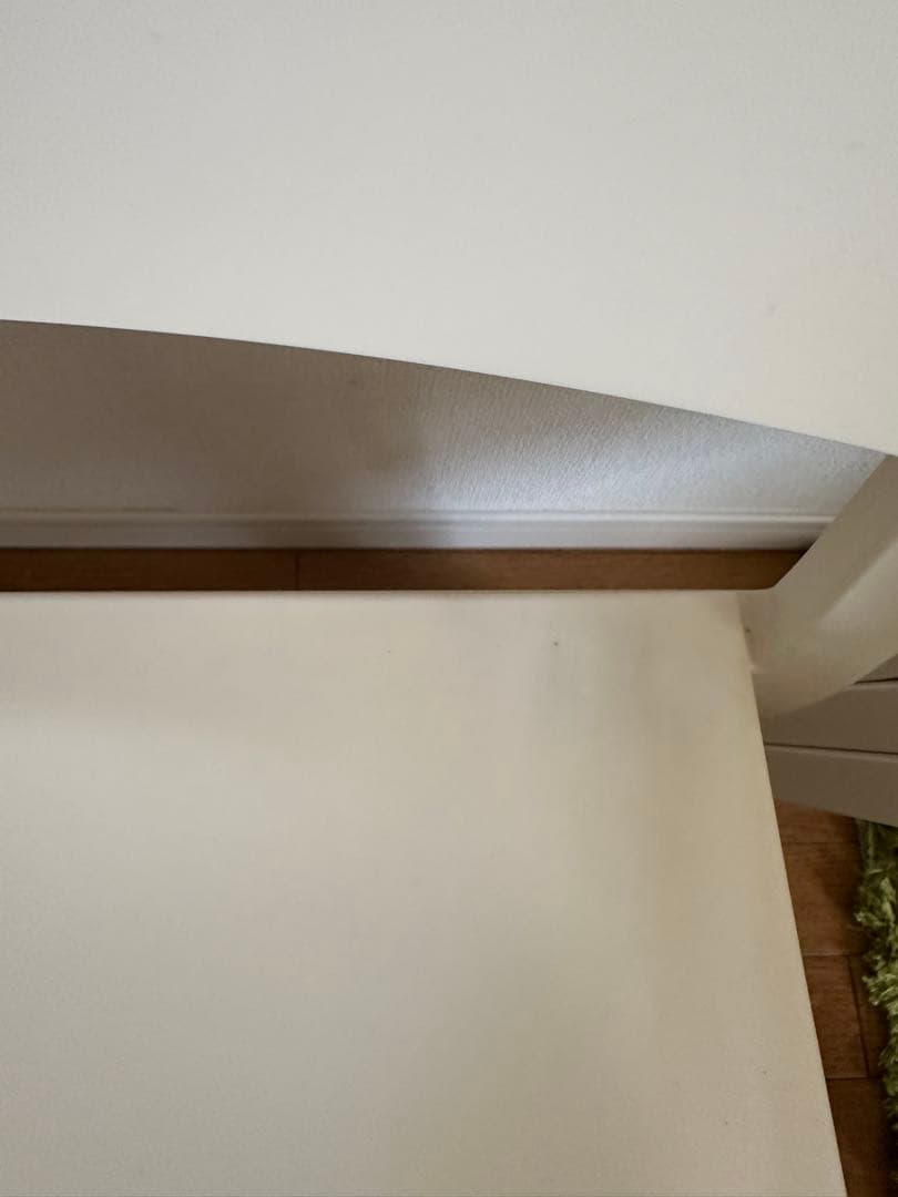 早い者勝ちIKEA MELLTORP ホワイト ダイニングチェア シンプル