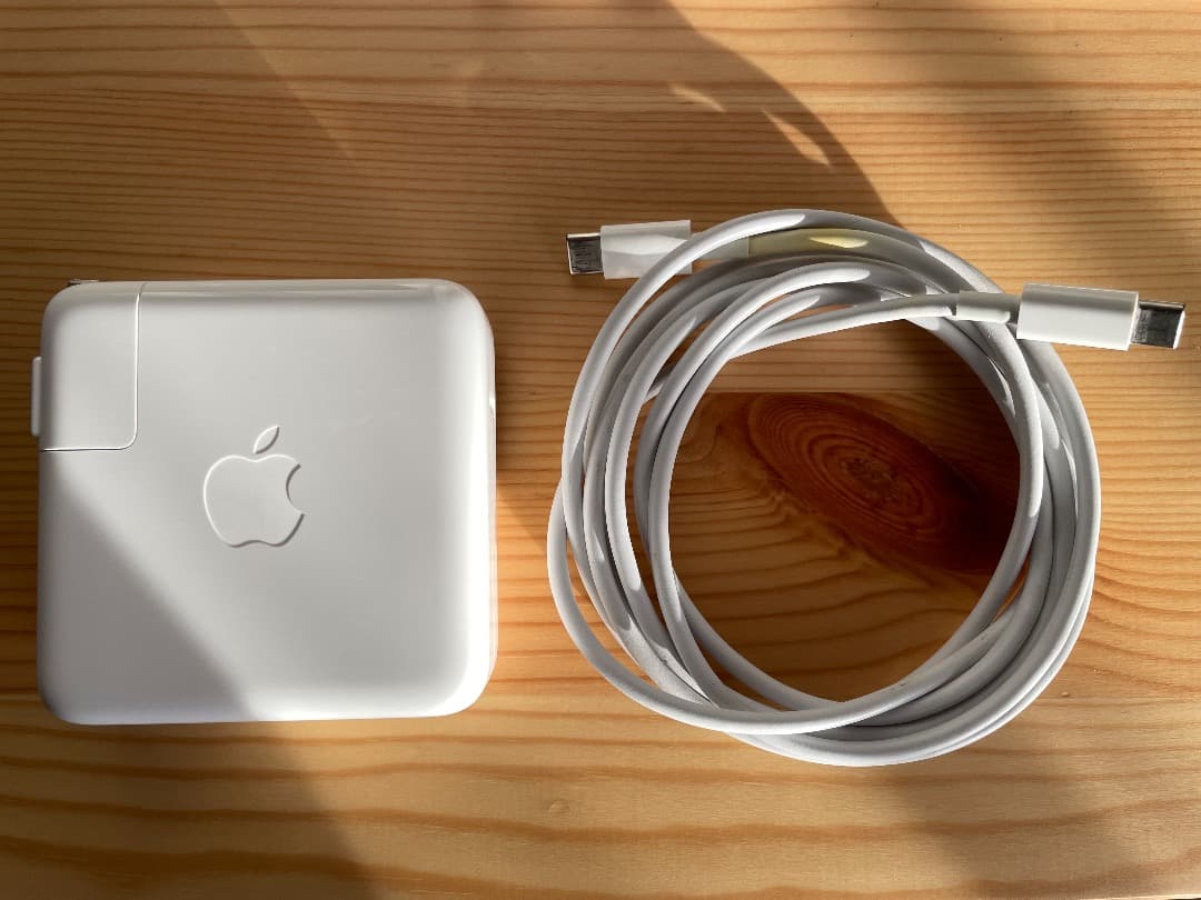 MacBook本体 Macbook Pro 13-inch, 2019, 16GB / 256GB