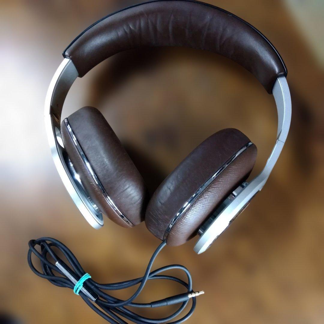 ④Bowers&Wilkins P９ヘッドフォン