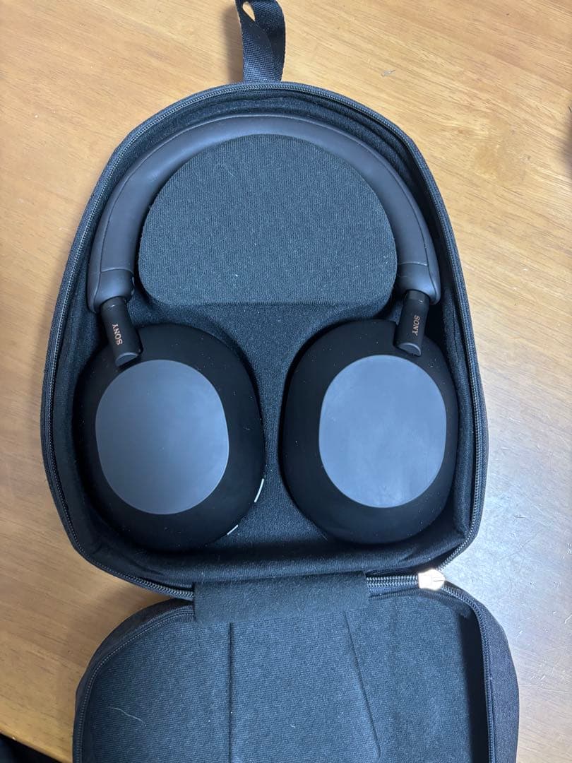 ヘッドホン wh-1000xm5