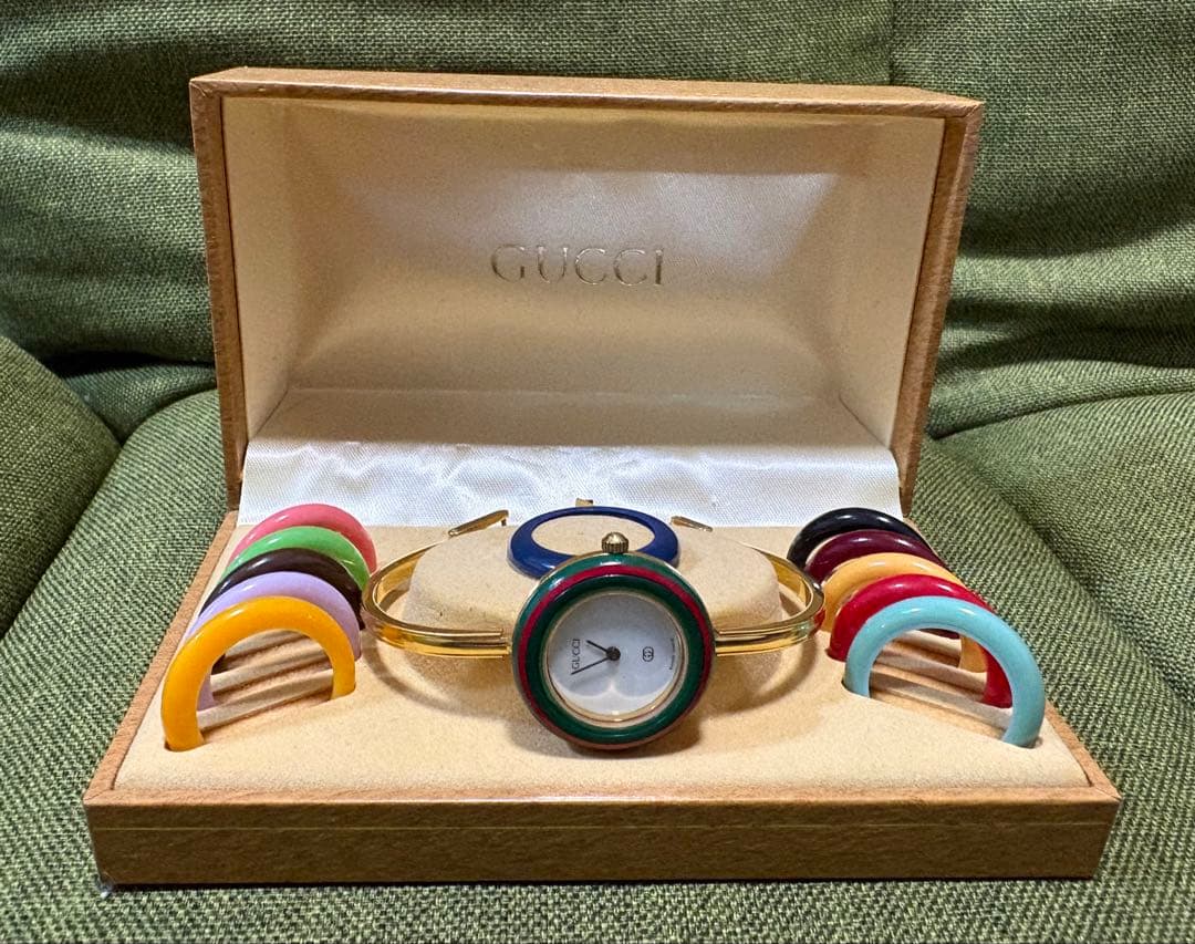 GUCCI バングル時計 カラフルストラップ付き