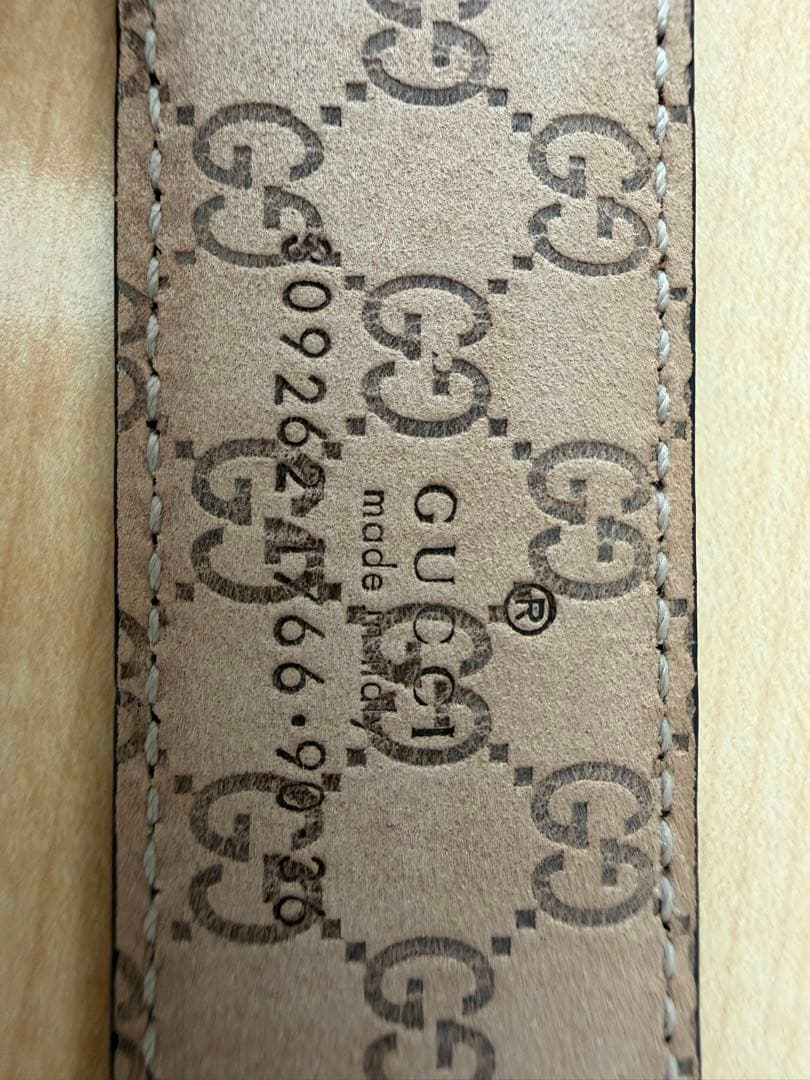 GUCCI 3連バックル レザーベルト 保存袋付き