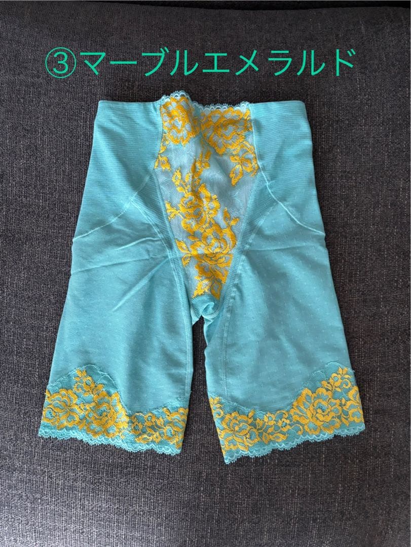 Shiroさま専用　マルコ　リュミエス　ロングガードル　M-64