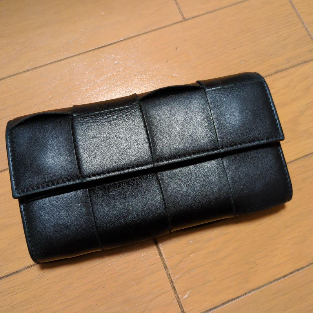 最終値下げ　ボッテガヴェネタ　マキシイントレチャートカセット　長財布　ブラック