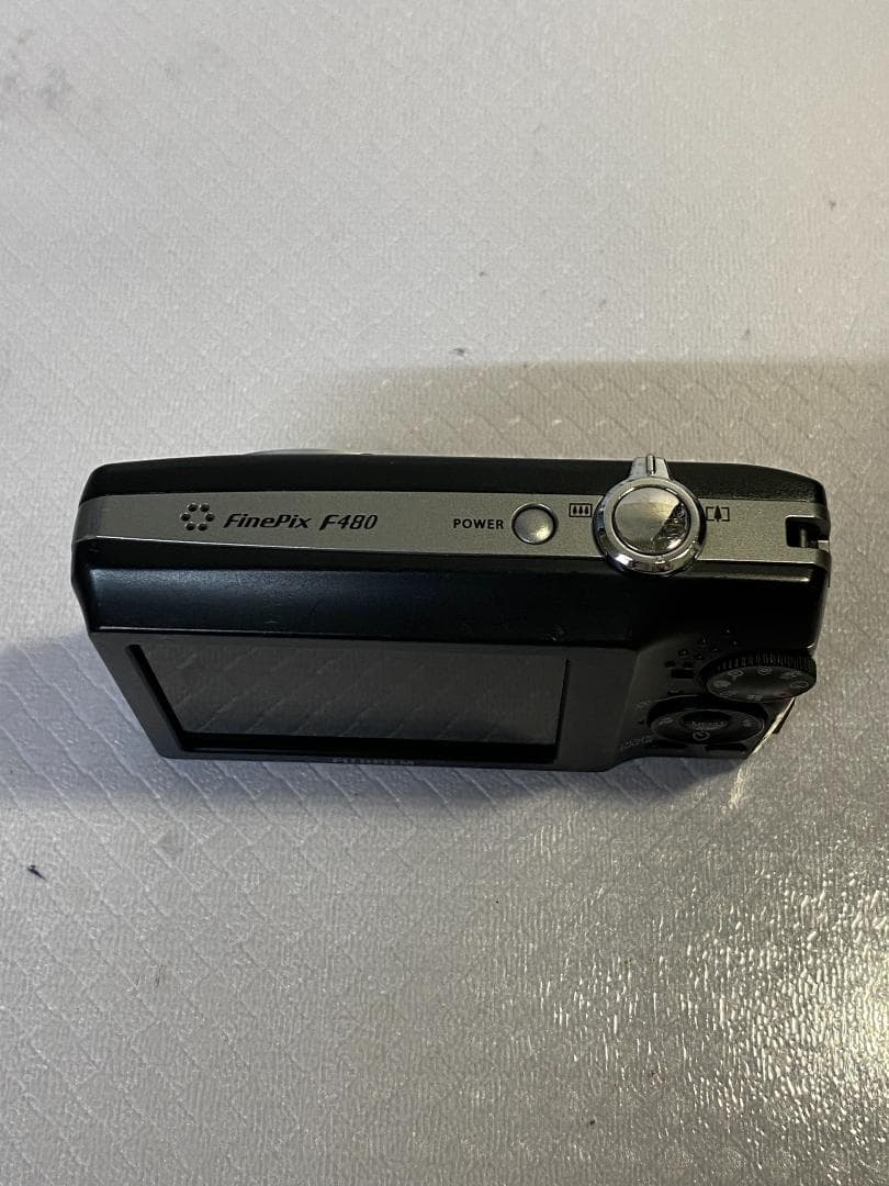 デジタルカメラ FUJIFILM F480#702
