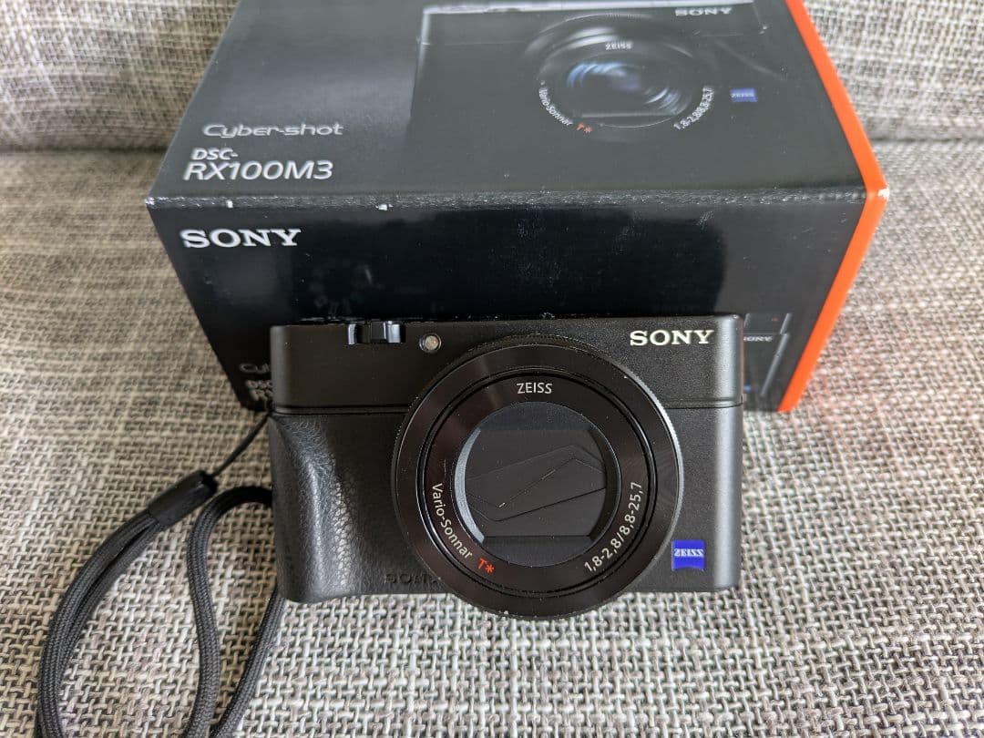 デジタルカメラ SONY Cyber-shot DSC-RX100 M3
