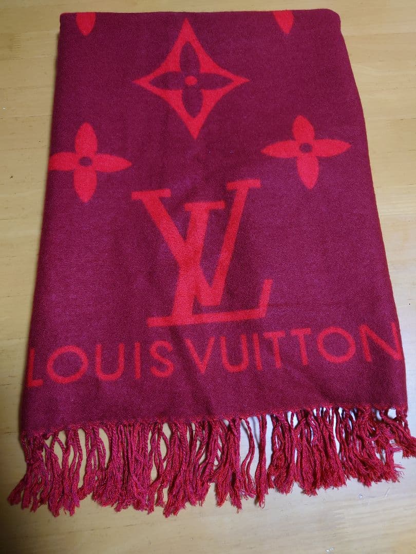 LOUIS VUITTONマフラー 本日限り　早期終了あり