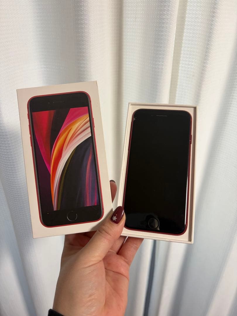 iPhone SE (第2世代) PRODUCT(RED) 本体　レッド