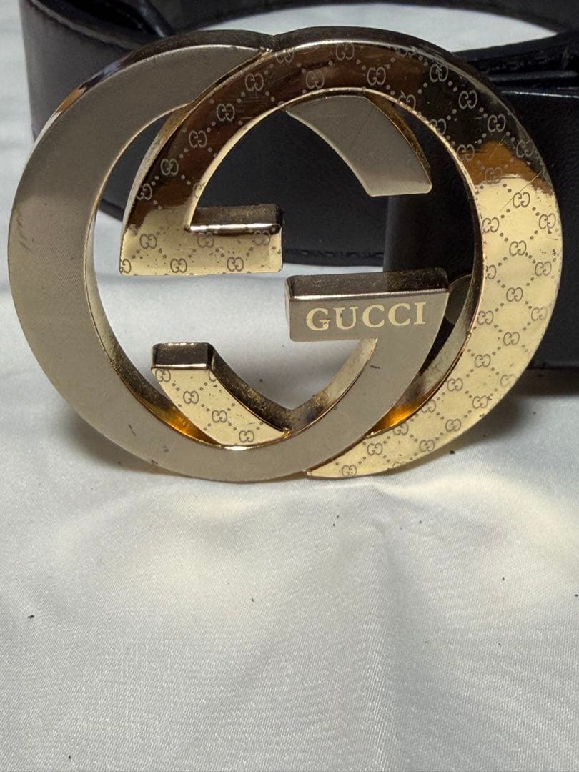 GUCCI ブラックレザーベルト ダブルGロゴ