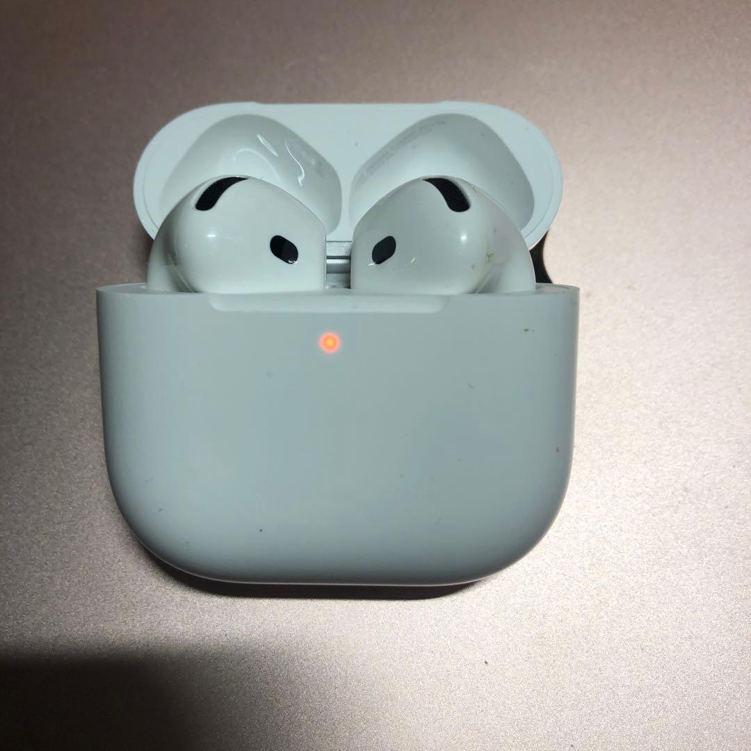 Apple AirPods 第4世代　アクティブノイズキャンセリングなし