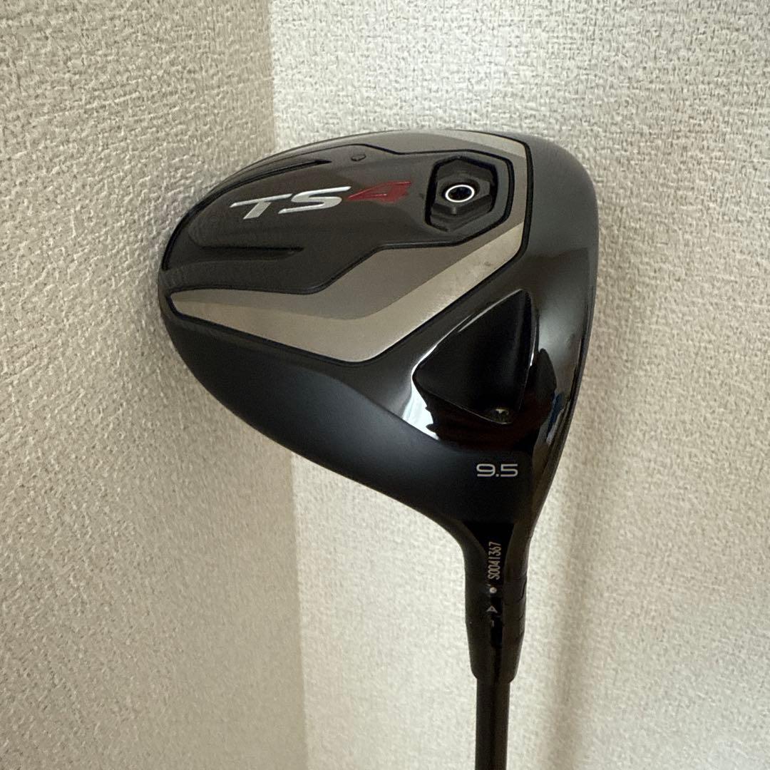 タイトリストドライバー　TS4
