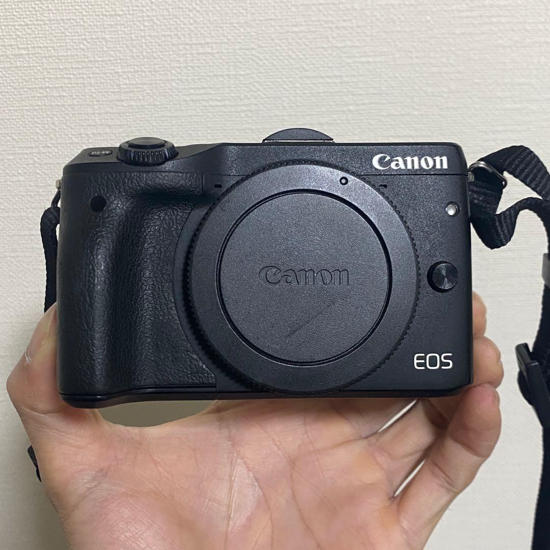 Canon EOS M3 ボディ動作確認済付属品あり液晶反転時ブラックアウトあり