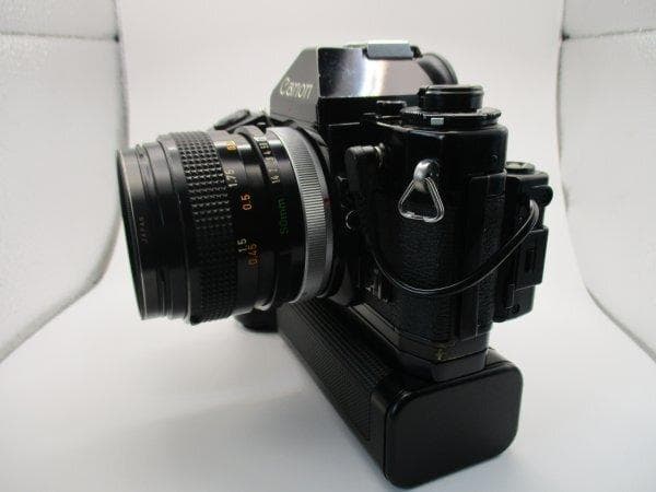 Canon高級一眼レフ カメラ A-1ボディ レンズ付 希少な動作品 一式