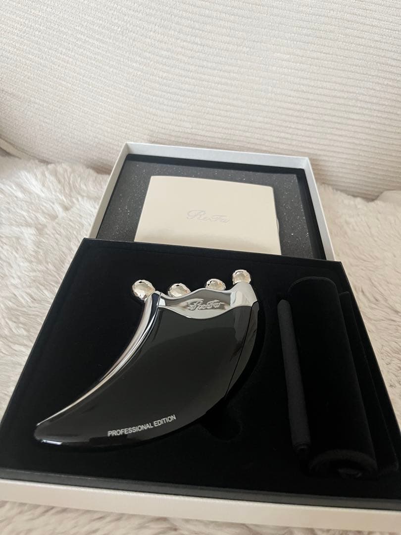 お値下げ可能！ReFa 4 CAXA RAY（リファフォーカッサレイ）