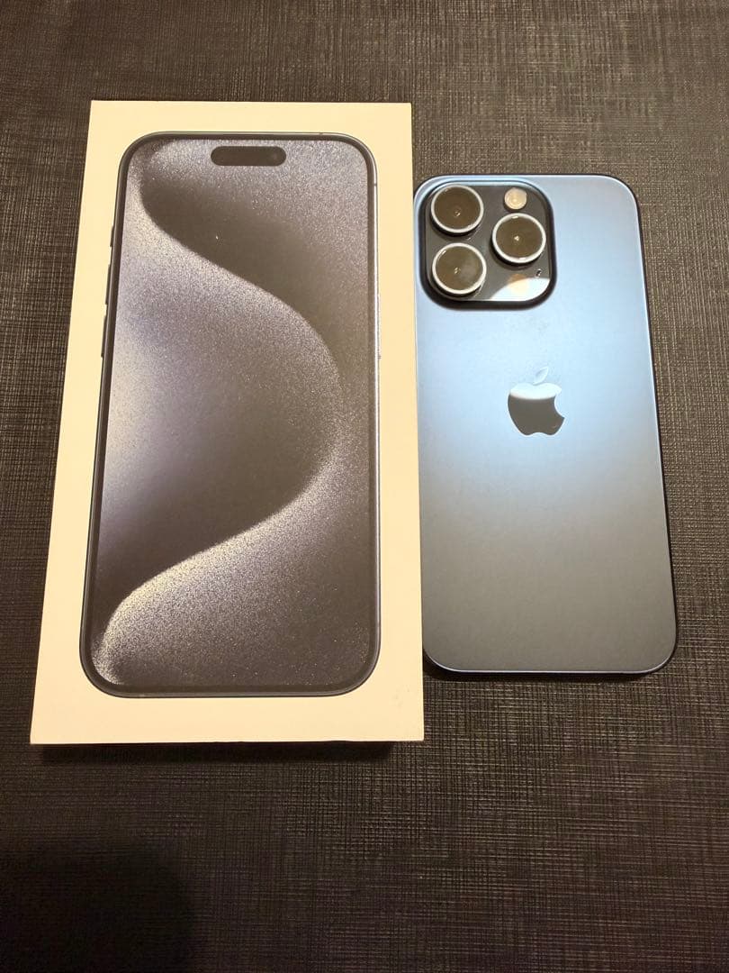 Apple iPhone 15 Pro ブルーチタニウム　本体