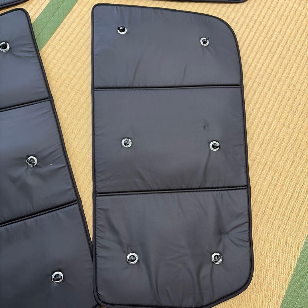 CX-8 サンシェード（2.3列目、リア）　趣味職人